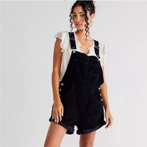Free People Ziggy Cord Shortalls size Medium Black
